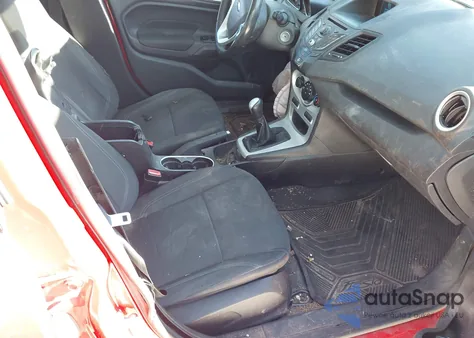 2015 Ford Fiesta Se z USA, uszkodzony, nr VIN 3FADP4EJ7FM160135